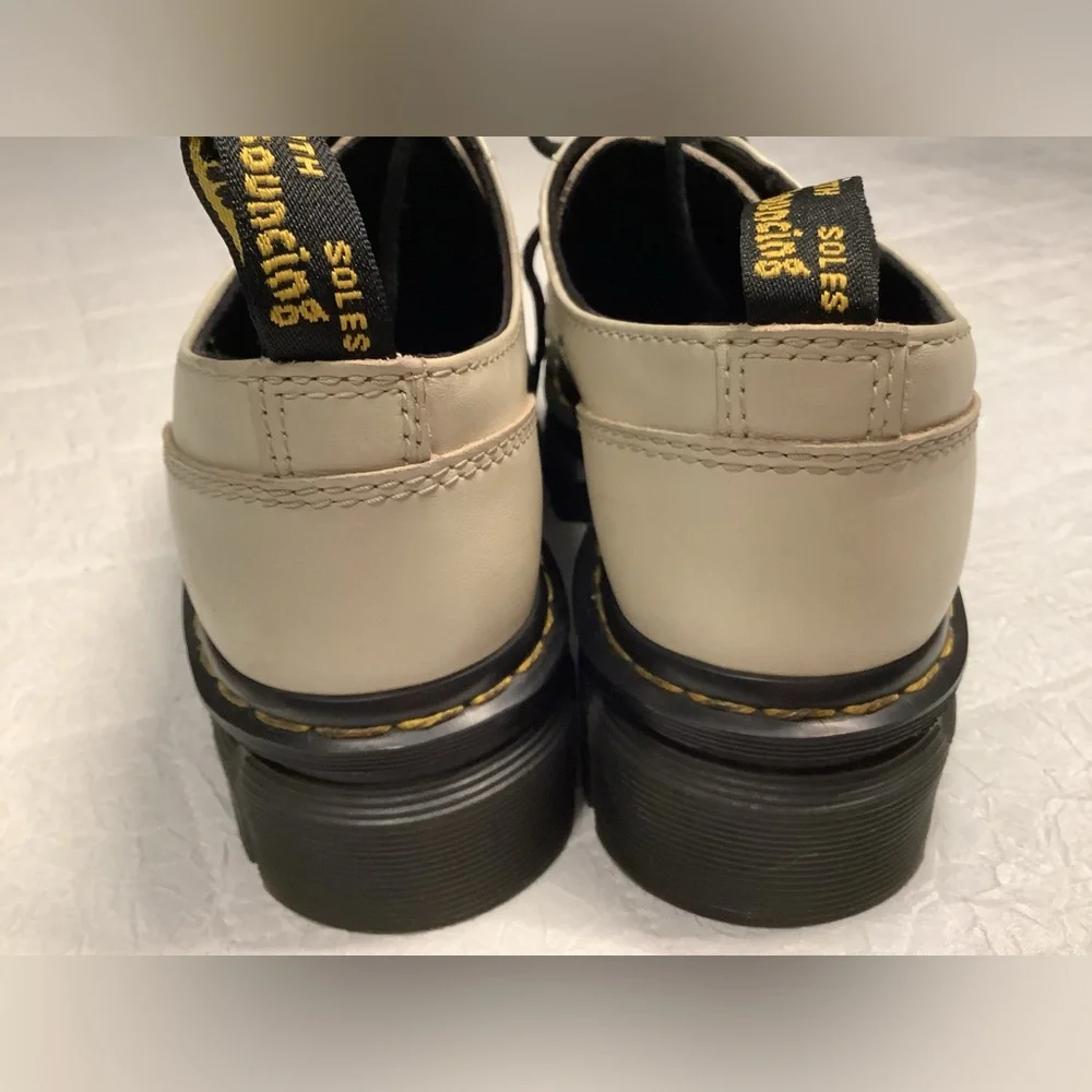 Dr. Martens Audrick 3 Eye Nappa Leather Platform Shoes Size 7
